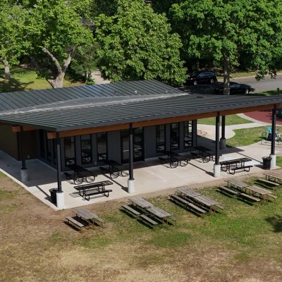 <div class="aas01"> Metal Roofing <br /><div class="aasprod">STANDING SEAM </div></div>