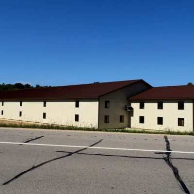 <div class="aas01"> Products <br /><div class="aasprod">METAL ROOF & SIDING </div></div>