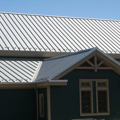 <div class="aas01"> Products <br /><div class="aasprod">METAL ROOF: 1" LEXINGTON</div></div>